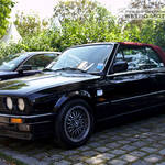 Black BMW E30 3-Series Cabrio