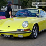 Yellow Porsche 911 IIW911