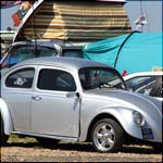 Silver VW Beetle EEV490B