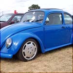 Blue VW Beetle DEG34K