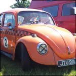 Orange VW Beetle JTU911L