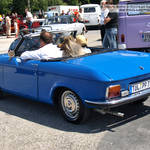 Blue Peugeot 304 Cabriolet
